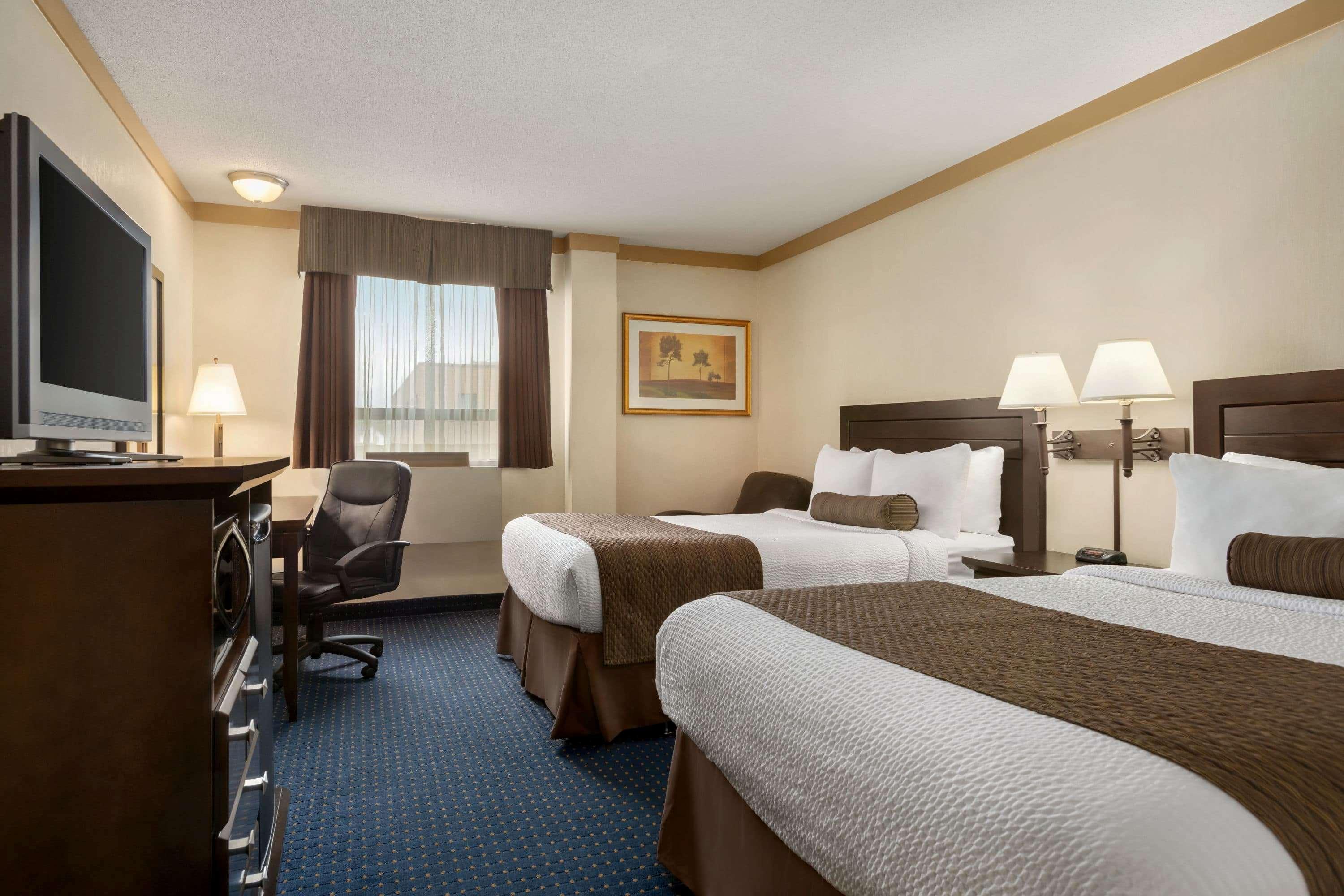 Days Inn & Suites By Wyndham Sault Ste. Marie On Esterno foto