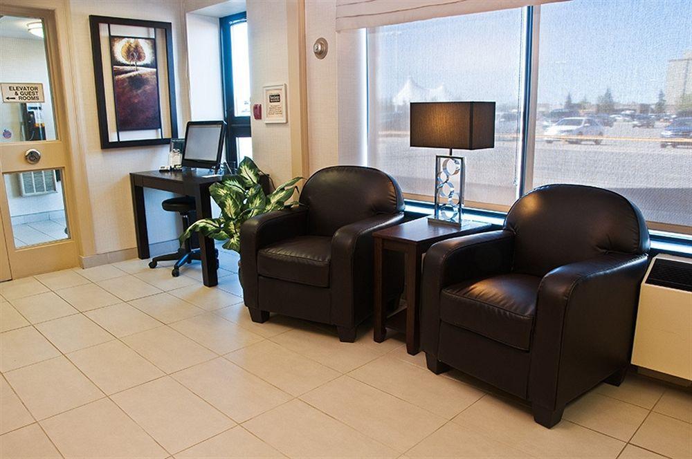 Days Inn & Suites By Wyndham Sault Ste. Marie On Esterno foto